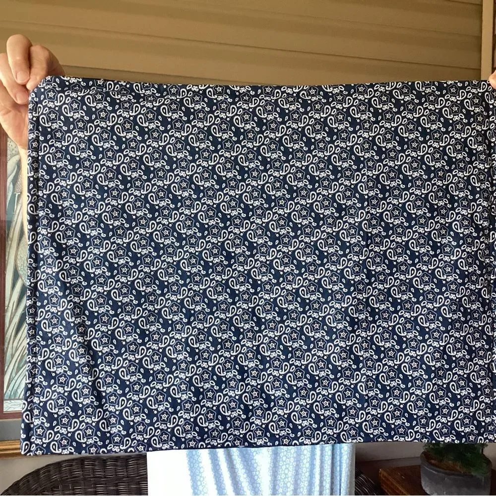NWT. Hand Crafted Mountain Landscape Quilted Wall Hanging